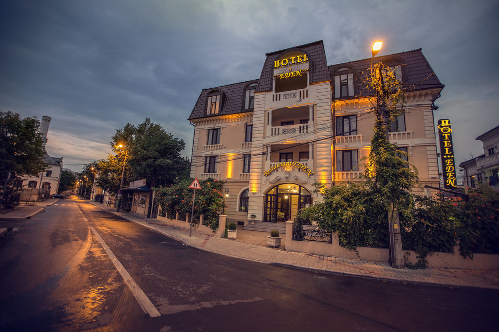 Hotel Eden Iasi Exterior foto